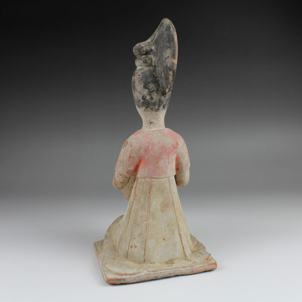Chinese statuette of a musician