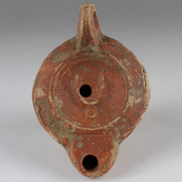 Roman factory oil lamp with crescent moon