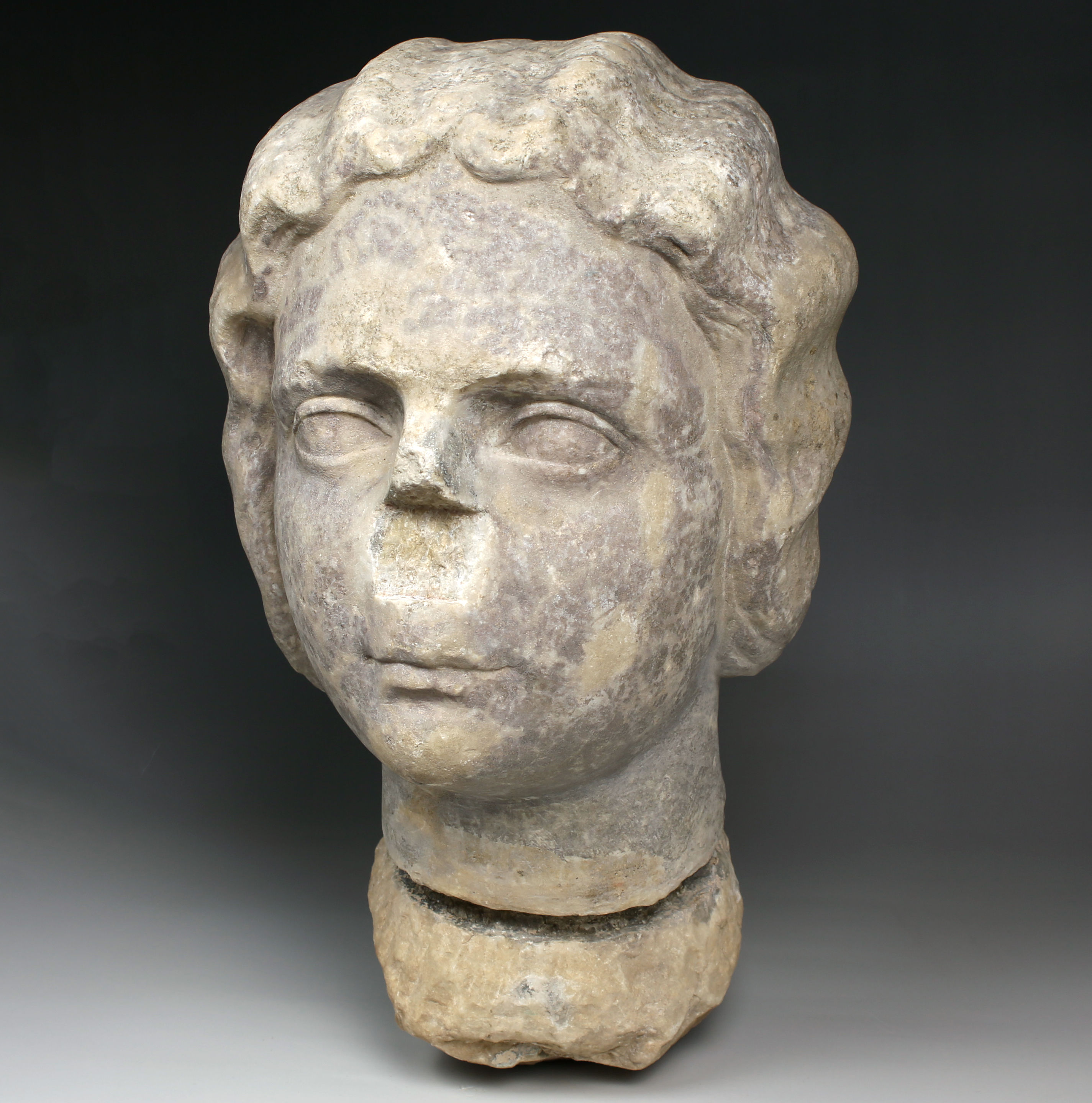 Roman head of a woman / Portrait of a princess or an empress, Type Hanovre-Palazzo Corsini Roman head of a woman / Portrait of a princess or an empress, Type Hanovre-Palazzo Corsini